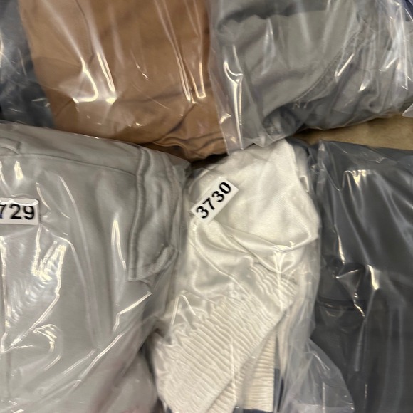 Vintage Nike Basketball Shorts XL White Navy Blue Dazzle Mesh Side Stripe Y2K - Picture 3 of 3